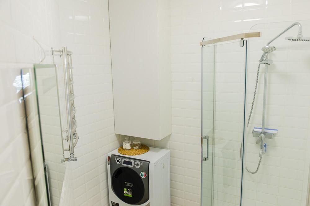 Skandi Apartment Near The Park Ирпин Екстериор снимка